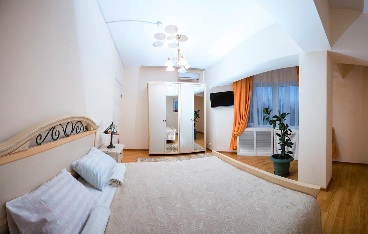 Interhouse Almaty Hostel ภายนอก รูปภาพ