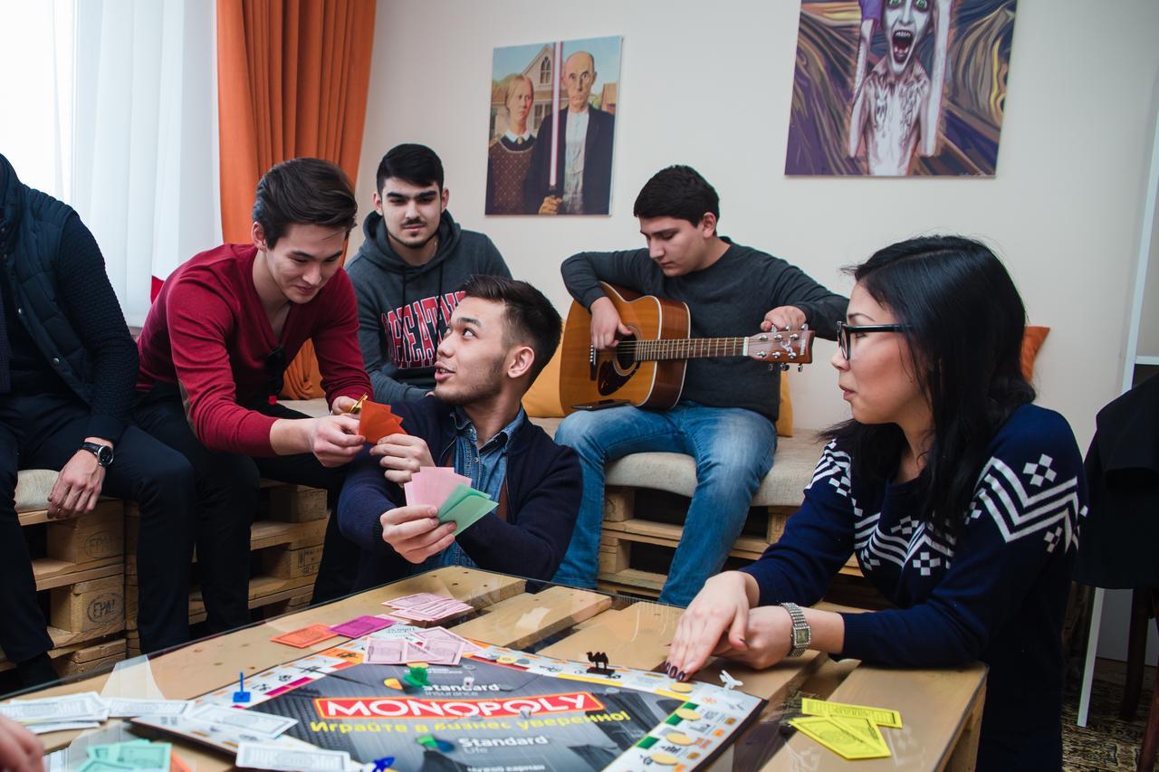 Interhouse Almaty Hostel ภายนอก รูปภาพ